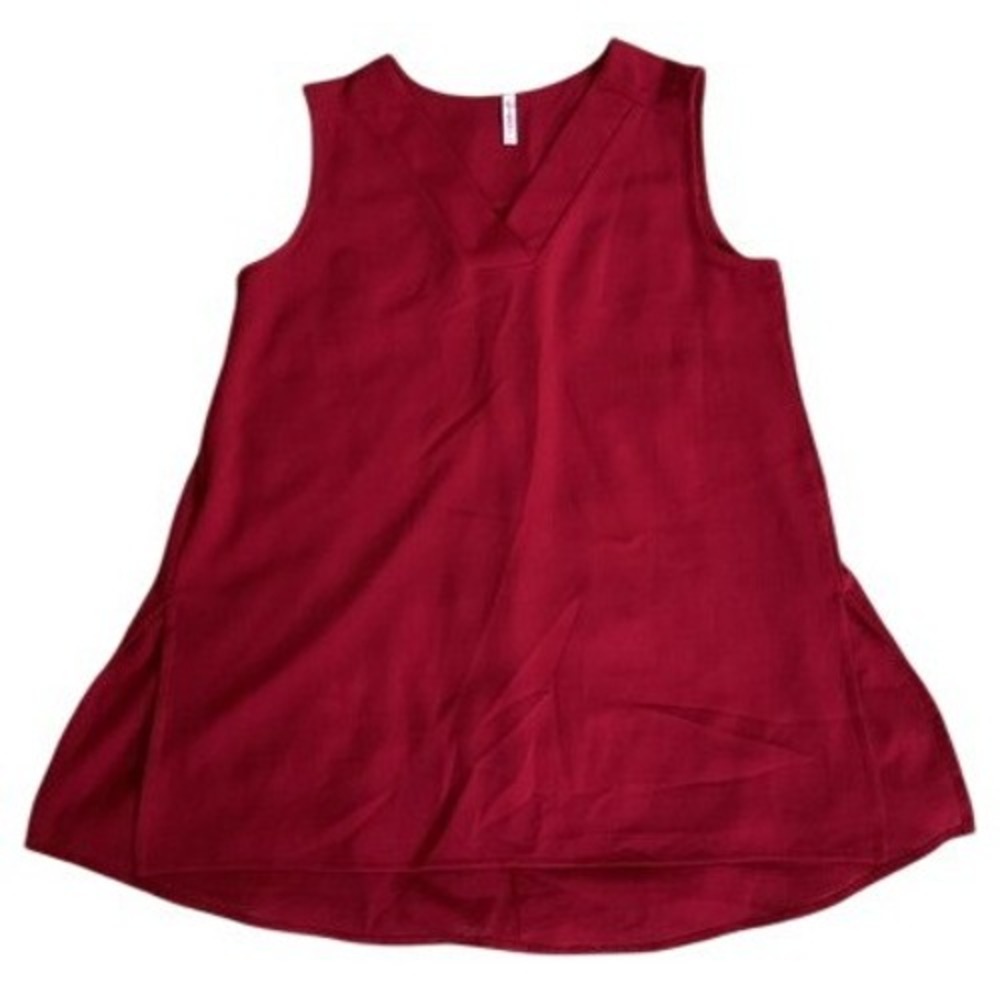 Passports Red Sleeveless V-Neck Crepe Tunic Top Back Pleat‎ Side Slits Medium